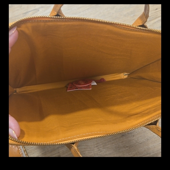 Rare Laptop Bag Chakra Embossed Tan Leather and Notebook Set - Picture 9 of 10